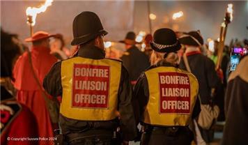 Lewes Bonfire Night: public urged not to travel to the event